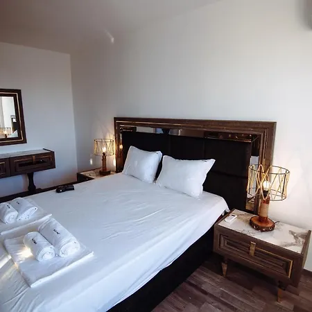 Modern Spacious 1bd For Two In By Flat Mаnаger * Nesebar