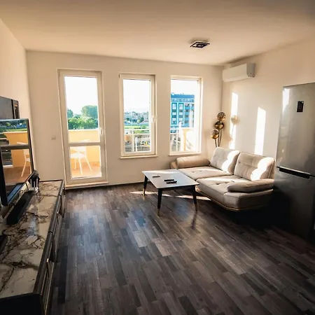 Apartment Modern Spacious 1bd For Two In By Flat Mаnаger *